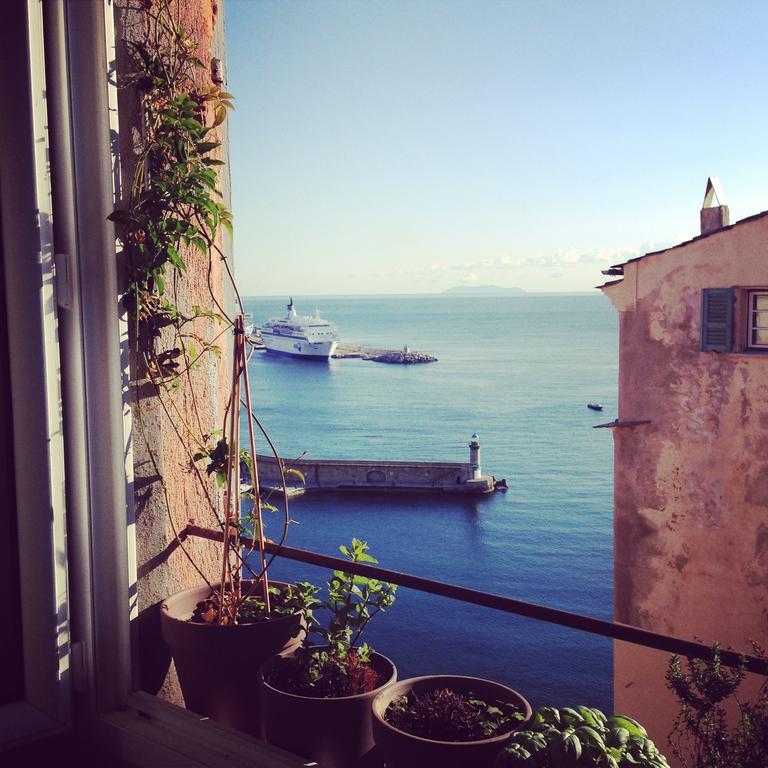 Casa Mantinum Au Coeur De La Citadelle Apartment Bastia  Room photo